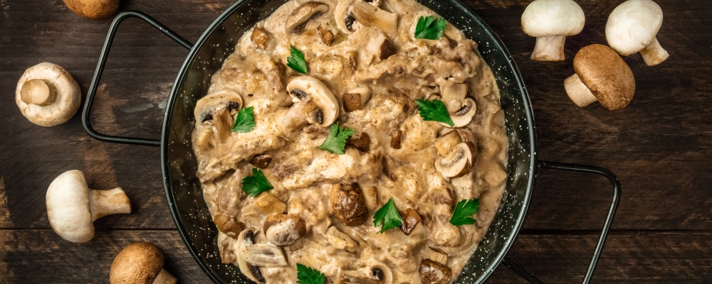 Chestnut Mushroom Stroganoff 