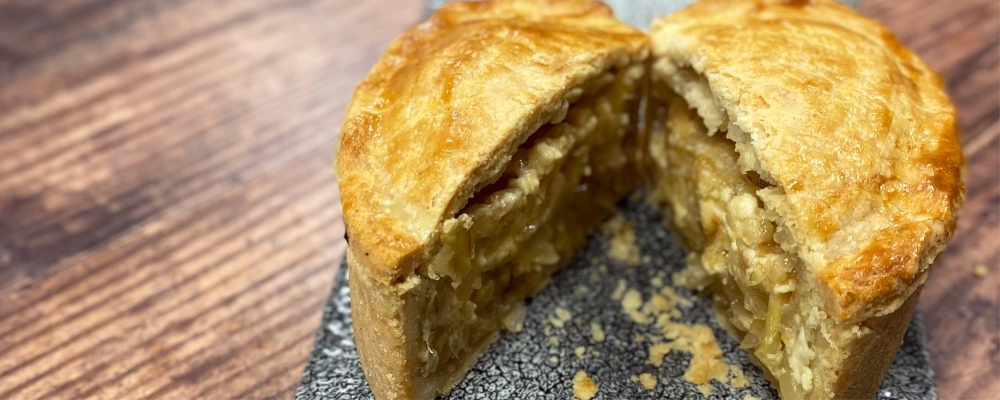 Cheshire Cheese and Onion Pie