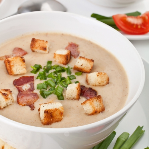 Cream of Jerusalem Artichoke Soup with Crispy Bacon and Croutons