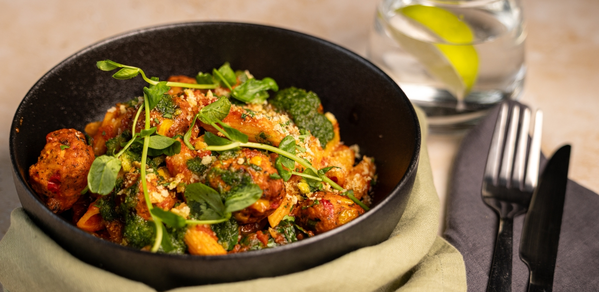 Tofoo Ultimate Meatball Pasta